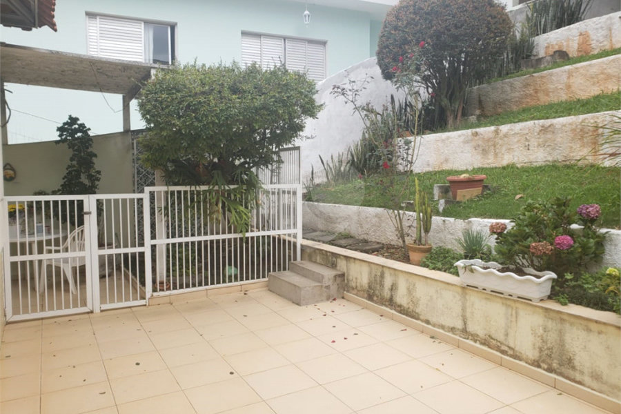 Casa Térrea à venda com 3 quartos em Horto, São Paulo, SP