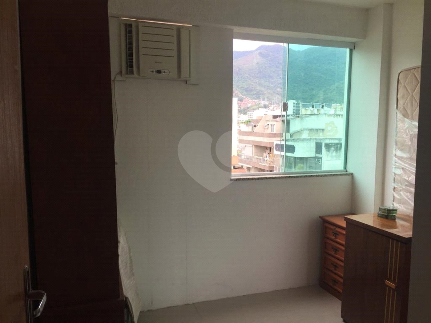 Cobertura à venda com 3 quartos, sendo 2 suítes,  em Vila Isabel, Rio de Janeiro, RJ