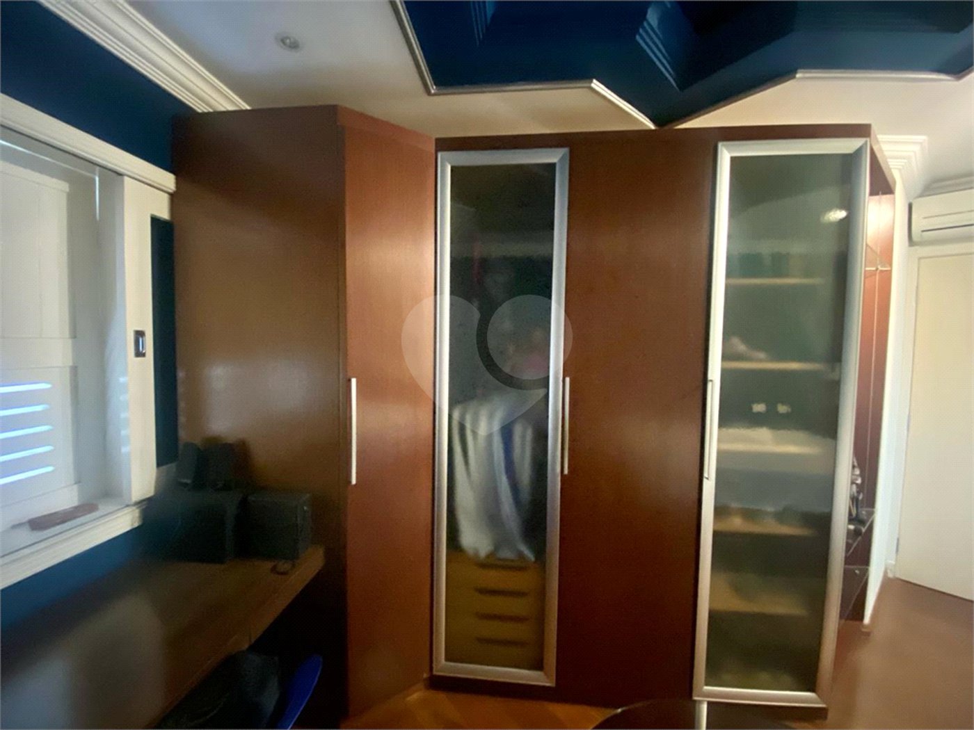 Casa à venda com 4 quartos, sendo 3 suítes, em Jardim Maia, Guarulhos, SP