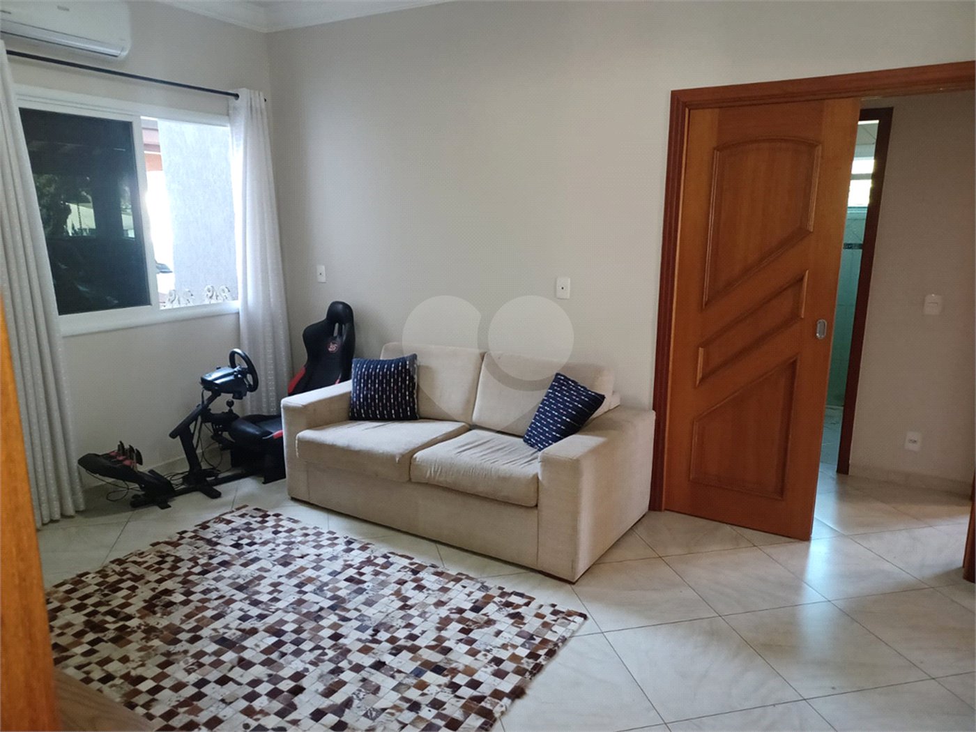 Casa à venda com 2 quartos, sendo 1 suíte, no condomínio Terras de Mont Serrat, Salto - SP