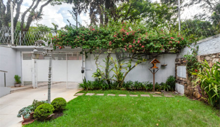 Casa à venda com 4 suítes em Brooklin, São Paulo, SP