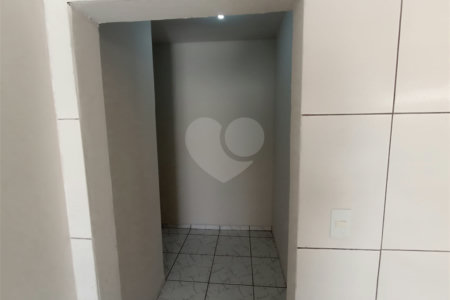 Casa à venda ou para alugar com 3 quartos, sendo 1 suíte, no Centro, Itapetininga, SP