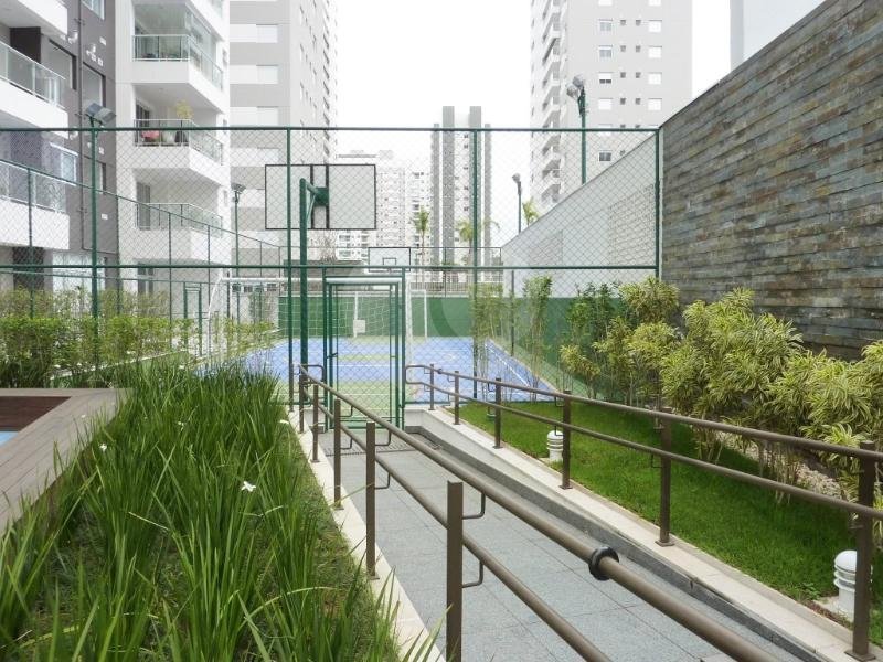 Apartamento à venda com 2 quartos em Vila Anastácio, São Paulo, SP