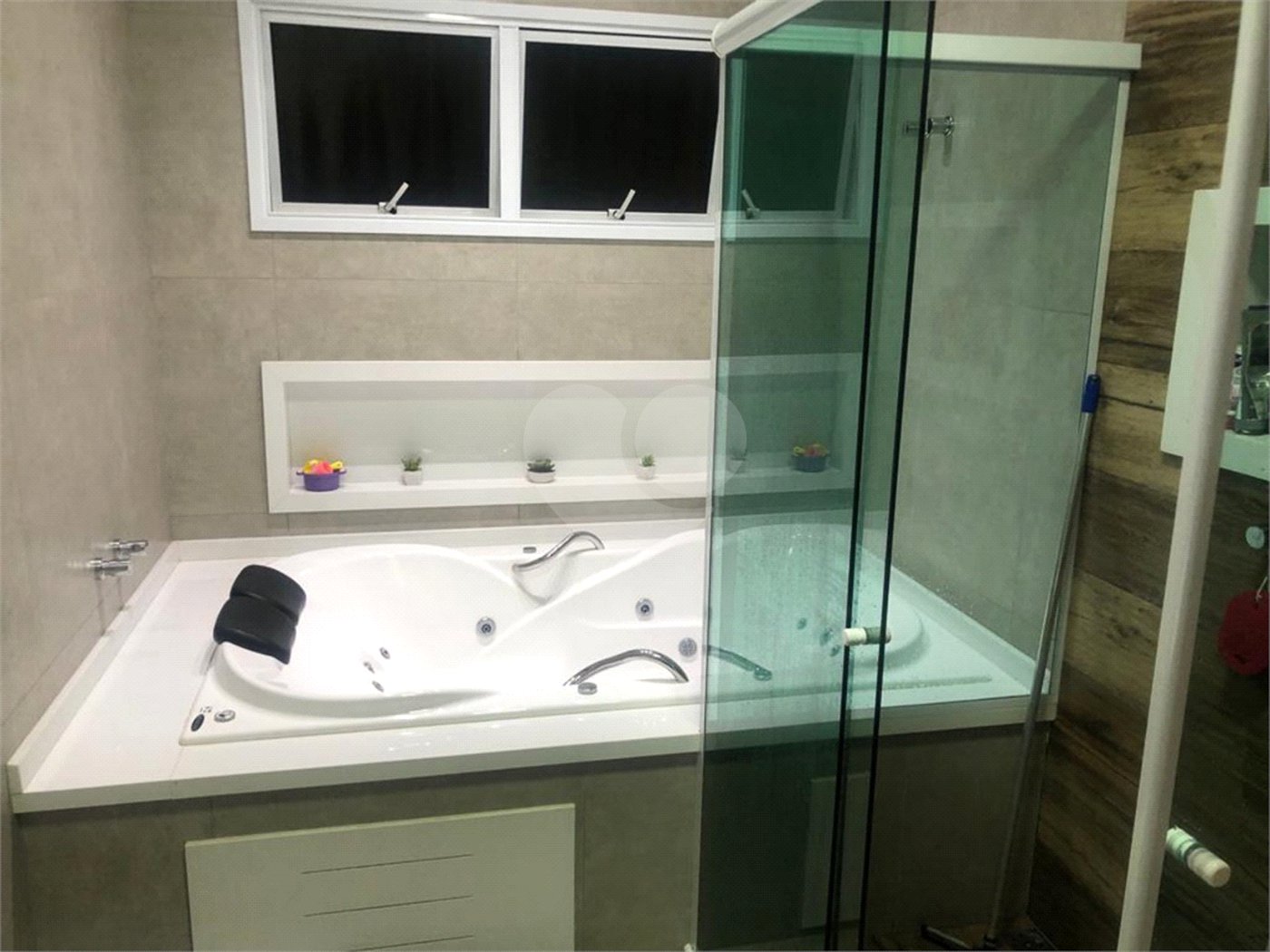 Casa à venda com 3 suítes no condomínio Vila do Bosque, Sorocaba - SP