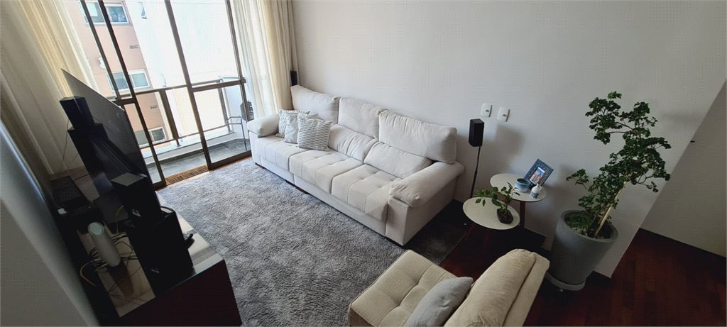 Apartamento à venda com 3 quartos, sendo 2 suítes, em Vila Monte Alegre, São Paulo, SP
