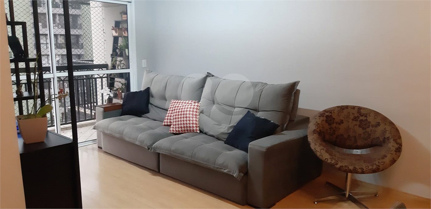 Apartamento à venda com 3 quartos, sendo 2 suítes, em Vila Bastos, Santo André, SP