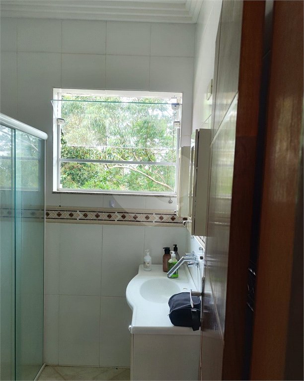 Casa à venda com 3 quartos, sendo 1 suíte, no condomínio Clube Florada Suzano, Suzano - SP
