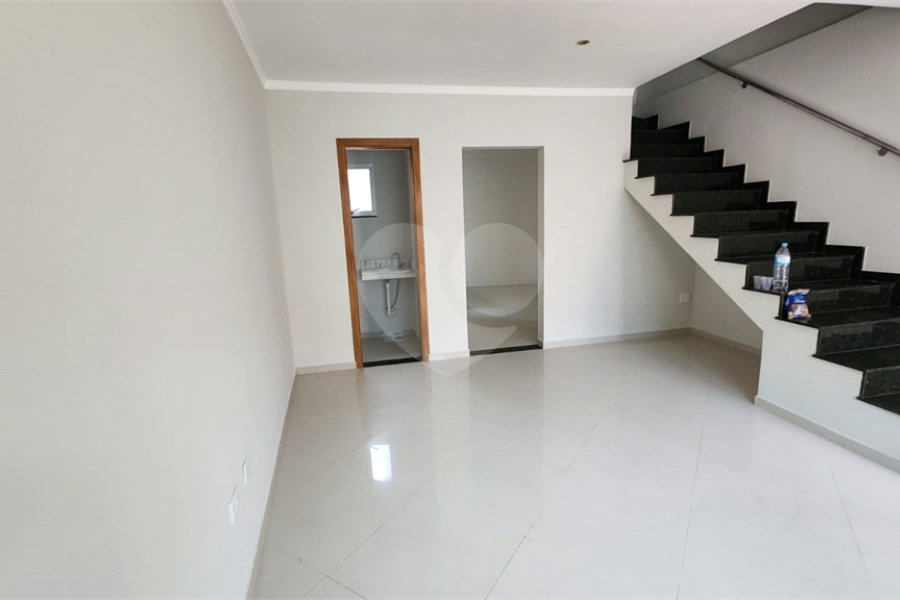 Sobrado à venda com 3 quartos, sendo 1 suíte, em Água Fria, São Paulo, SP