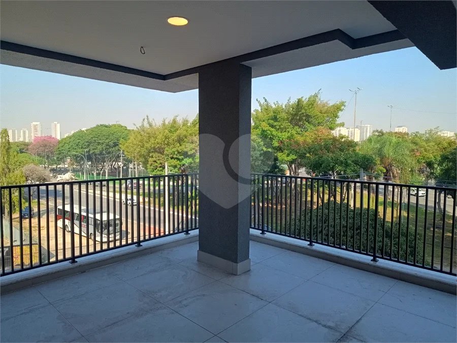 Apartamento à venda com 2 quartos, sendo 1 suíte,  em Vila Baruel, São Paulo, SP