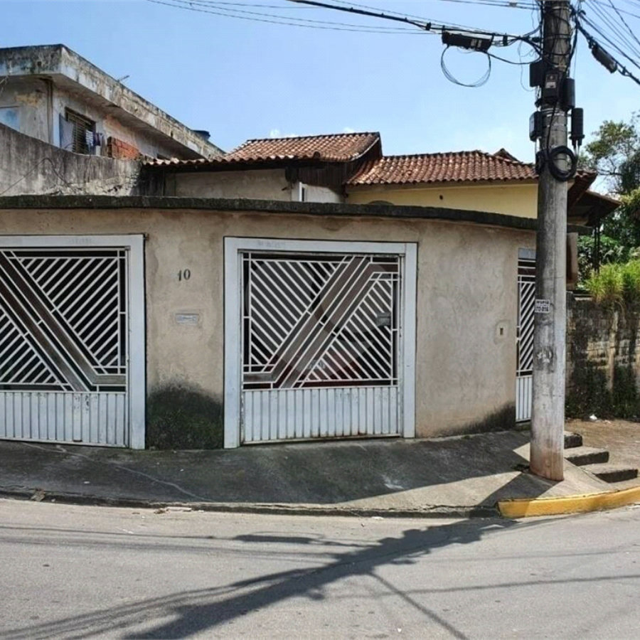 Casa à venda com 3 quartos, sendo 1 suíte, em Jardim Ikeda, Suzano, SP