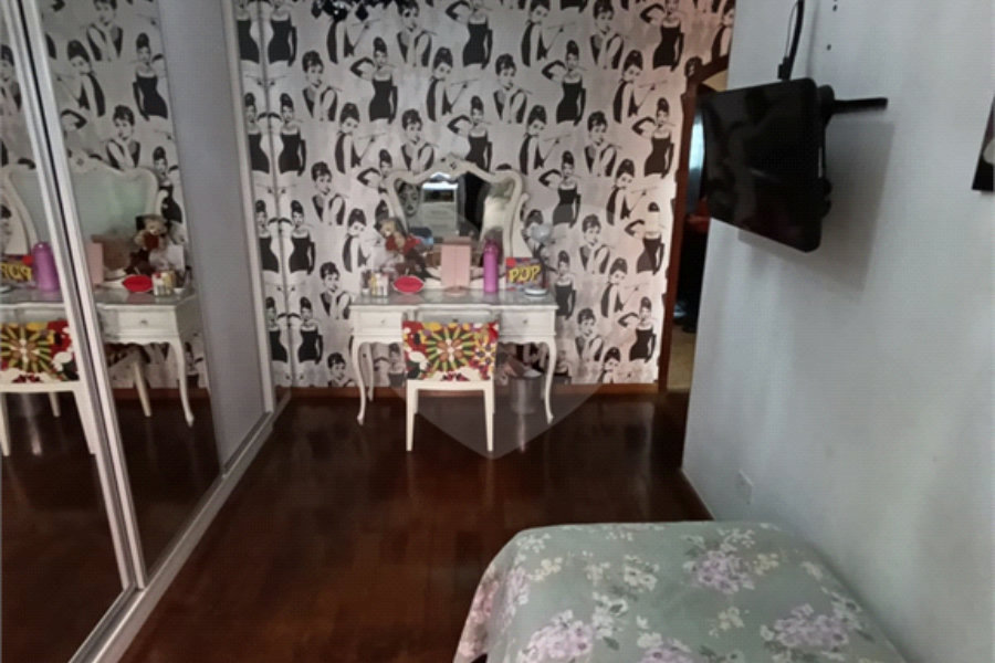 Sobrado à venda com 4 quartos, sendo 1 suíte, em Jaçanã, São Paulo, SP