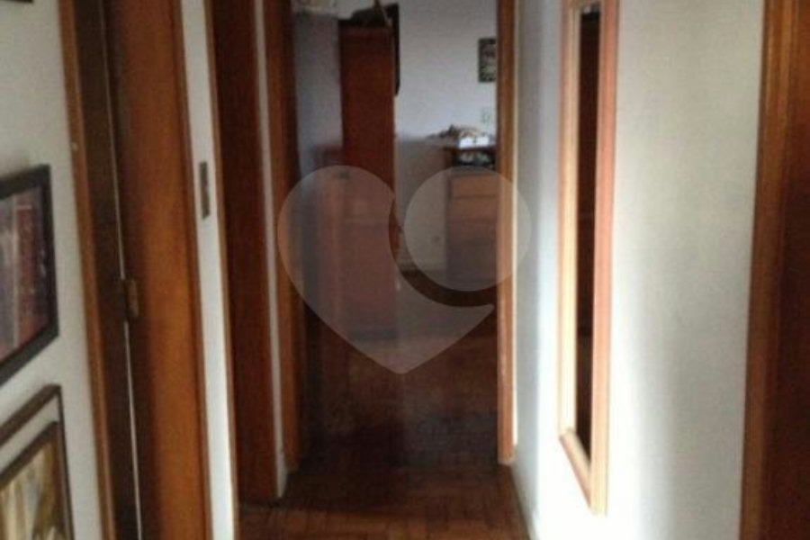 Sobrado à venda com 3 quartos, sendo 1 suíte, em Horto Florestal, São Paulo, SP