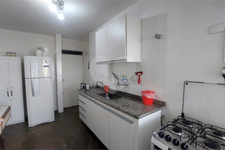 Apartamento à venda com 3 quartos, sendo 1 suíte, em Perdizes, São Paulo, SP