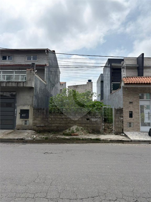 Terreno à venda em Jardim Quaresmeira, Suzano, SP