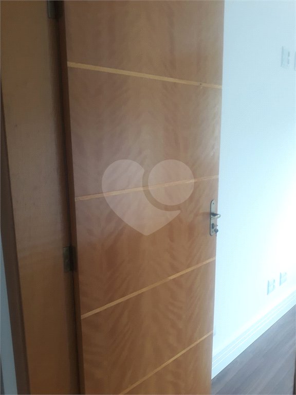 Sobrado à venda com 3 quartos, sendo 1 suíte, em Jardim Vitória, Mairinque, SP
