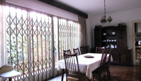 Casa à venda com 3 quartos em Moema, São Paulo, SP