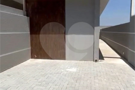 Casa à venda com 2 quartos em Chácara Holiday, Itaquaquecetuba, SP
