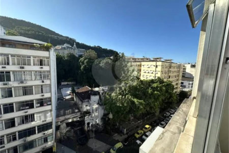 Apartamento à venda com 2 quartos em Laranjeiras, Rio de Janeiro, RJ
