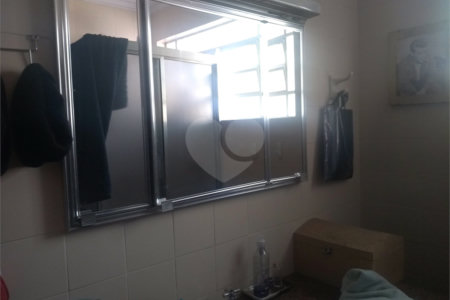 Apartamento à venda com 3 quartos, sendo 1 suíte,  no Centro, Mogi das Cruzes, SP