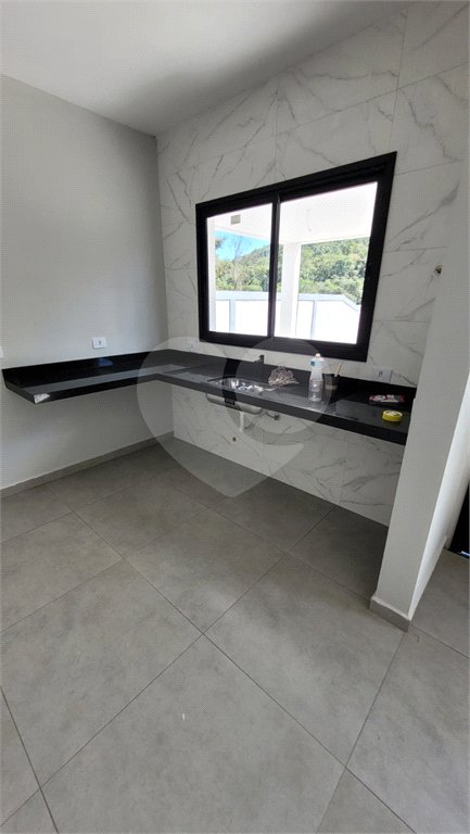 Casa à venda com 3 quartos, sendo 1 suíte, em Pedra Vermelha (terra Preta), Mairiporã, SP