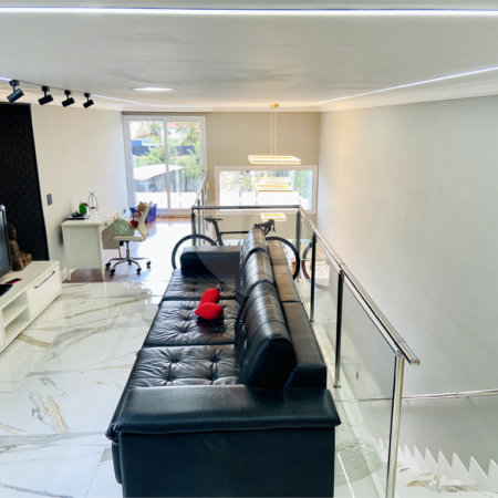 Casa à venda com 3 suítes em Jardim Londrina, São Paulo, SP