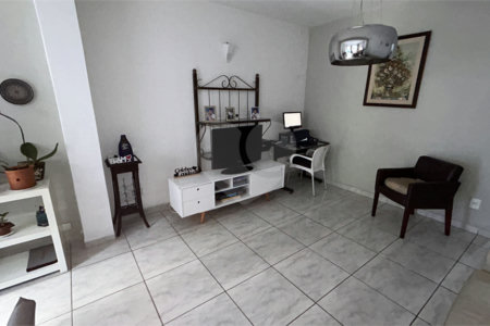 Sobrado à venda com 3 quartos em Água Fria, São Paulo, SP
