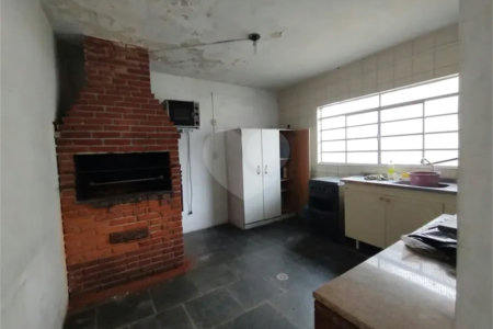 Casa de Vila à venda com 3 quartos, sendo 1 suíte,  em Jardim Esmeralda, São Paulo, SP