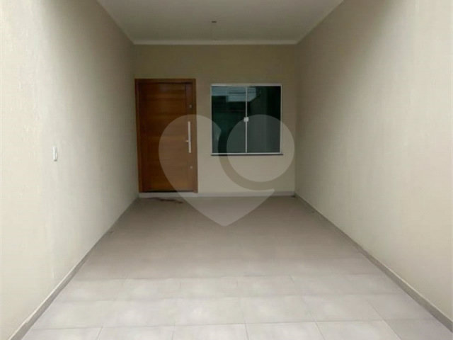 Sobrado à venda com 3 quartos, sendo 1 suíte,  em Jardim Vila Formosa, São Paulo, SP