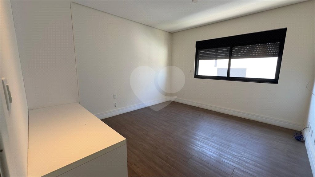 Casa à venda com 6 quartos, sendo 3 suítes, no condomínio Jardim Vila Paradiso, Indaiatuba - SP