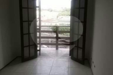 Sobrado à venda com 3 quartos, sendo 2 suítes, em Jardim Monte Kemel, São Paulo, SP
