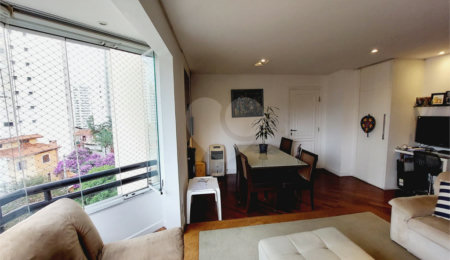 Apartamento à venda com 3 quartos, sendo 1 suíte,  em Alto da Lapa, São Paulo, SP