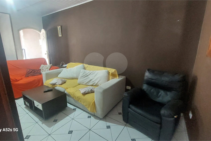 Casa à venda com 3 quartos, sendo 2 suítes, em Moinho, Mairiporã, SP
