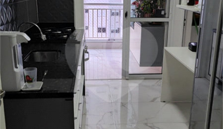 Apartamento à venda ou para alugar com 3 quartos, sendo 1 suíte,  em Jardim Vazani, São Paulo, SP