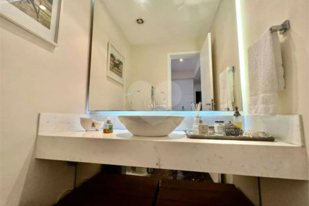 Apartamento à venda com 3 suítes em Cidade Monções, São Paulo, SP