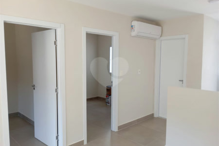 Apartamento à venda com 2 quartos em Lopes de Oliveira, Sorocaba, SP