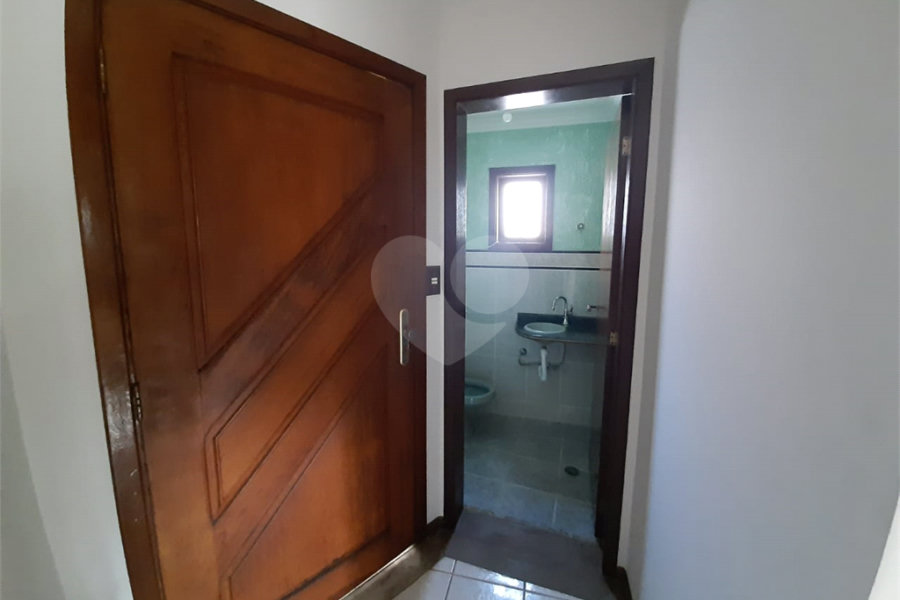 Casa à venda com 5 quartos, sendo 1 suíte, no condomínio Alpes de Mairiporã, Mairiporã - SP
