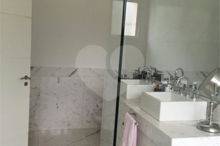 Sobrado à venda com 4 suítes em Planalto Paulista, São Paulo, SP