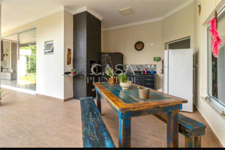Casa em condomínio à venda com 3 suítes em Caguassu, Sorocaba, SP