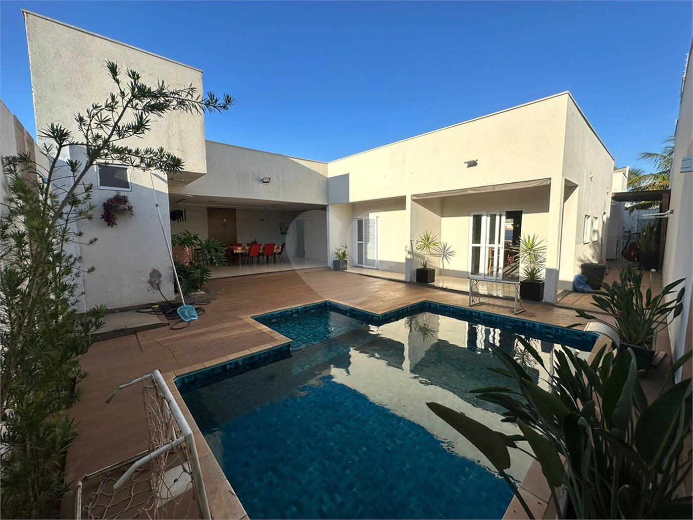 Casa à venda com 3 suítes em Cidade Jardim, Araraquara, SP