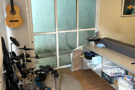 Casa à venda com 2 suítes no condomínio Residencial, Mogi das Cruzes - SP