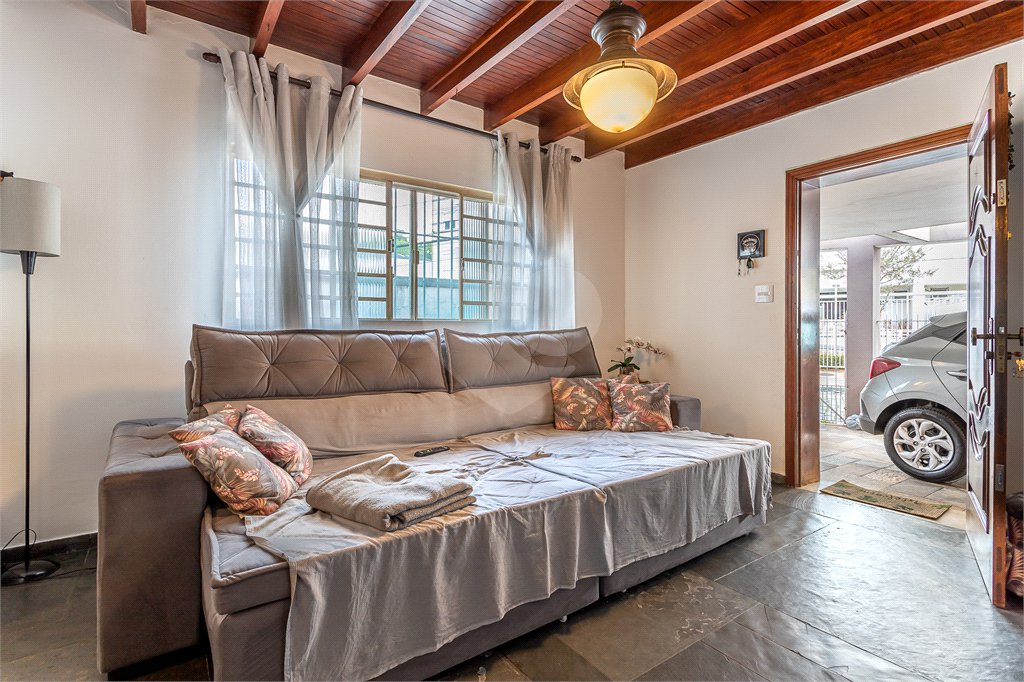 Casa à venda com 3 quartos, sendo 1 suíte, em Chácara Santo Antônio (zona Sul), São Paulo, SP