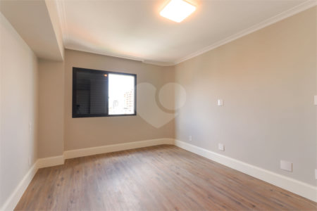 Apartamento à venda com 3 quartos, sendo 1 suíte, em Perdizes, São Paulo, SP