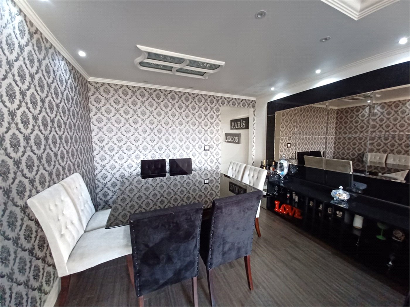 Apartamento à venda ou para alugar com 2 quartos, sendo 1 suíte, em Tremembé, São Paulo, SP