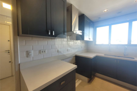 Apartamento à venda com 3 quartos, sendo 2 suítes, em Vila Leopoldina, São Paulo, SP