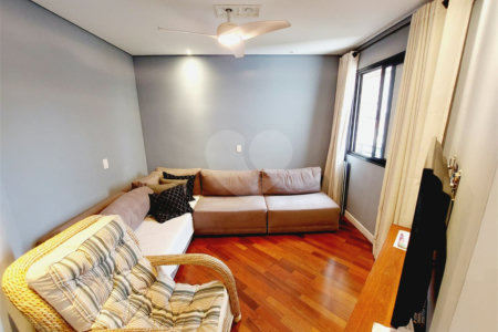 Apartamento à venda com 3 quartos, sendo 1 suíte, em Alto da Lapa, São Paulo, SP