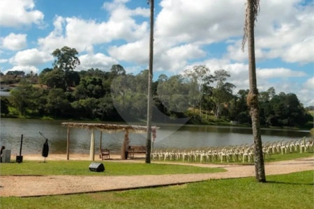 Casa à venda ou para alugar com 5 quartos, sendo 4 suítes,  no condomínio Equilibrium, Atibaia - SP