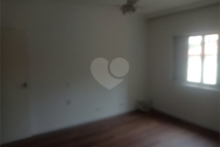 Casa de Vila à venda com 4 quartos, sendo 1 suíte, em Vila Olímpia, São Paulo, SP