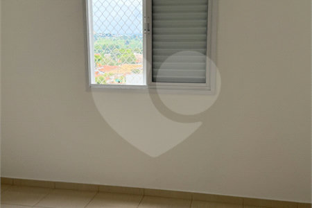 Apartamento à venda com 3 quartos, sendo 1 suíte,  em Jardim Nova Era, Salto, SP