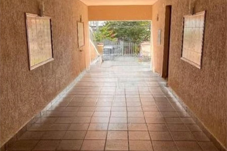 Sobrado à venda com 4 quartos, sendo 1 suíte,  em Alto da Lapa, São Paulo, SP
