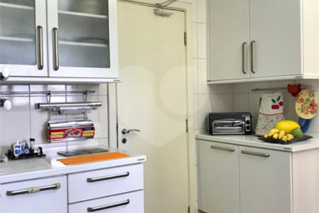 Apartamento à venda com 3 suítes em Vila Mariana, São Paulo, SP